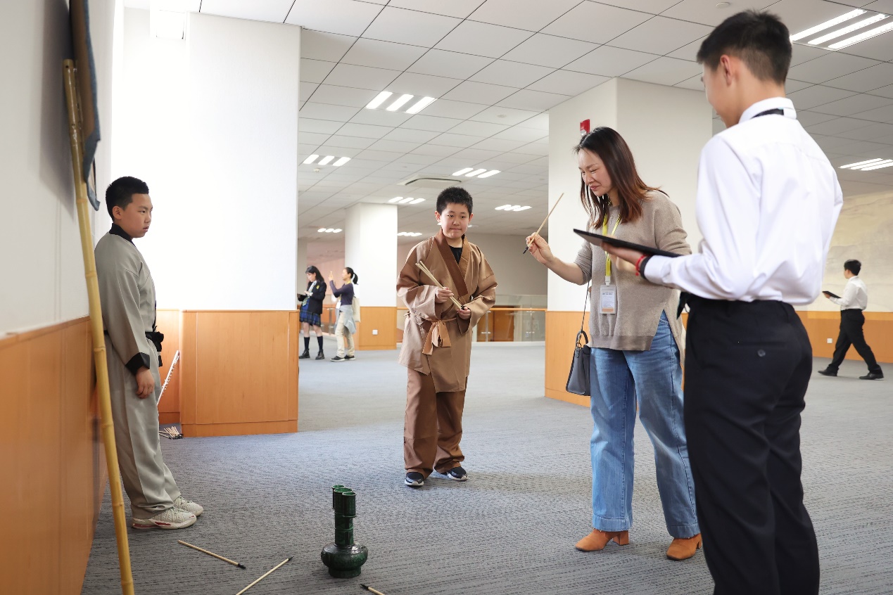 https://www.huilieducation.cn/uploads/sites/6/2020/11/WCH_0159.jpg