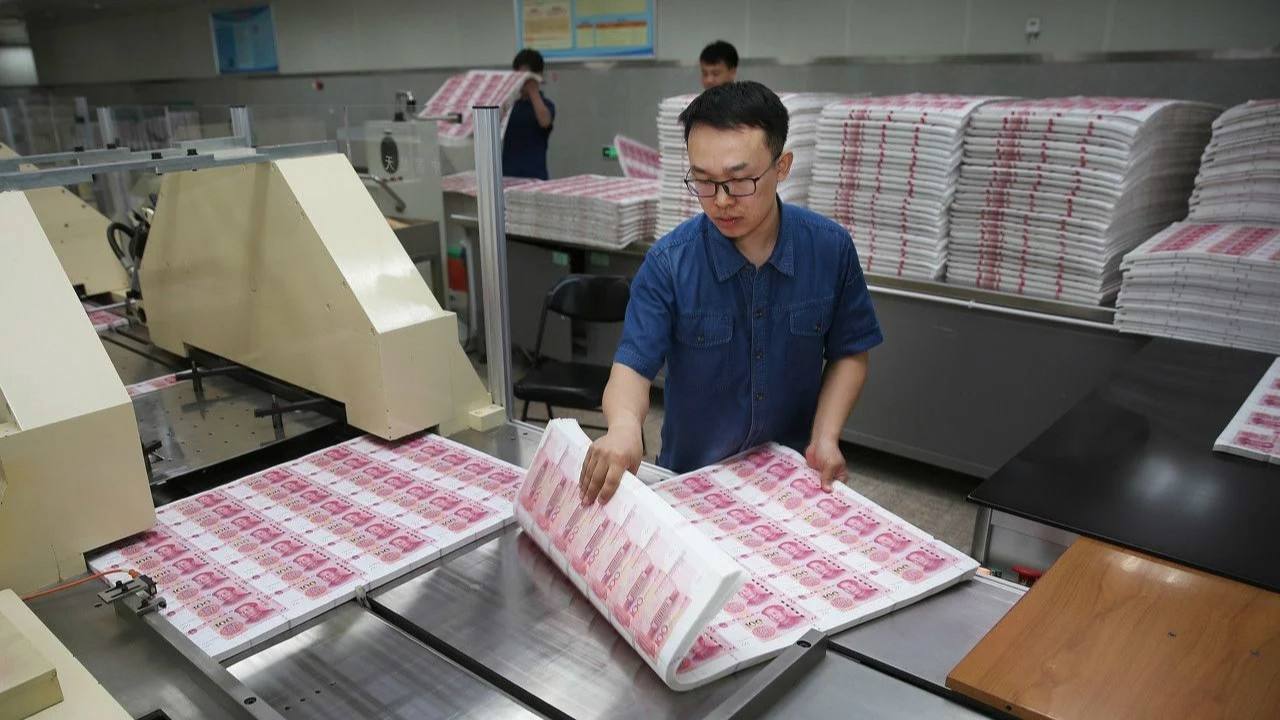 “印钞”式宽松能否救经济？