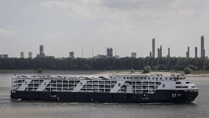 经济放缓？中国工业企业利润两个月内大幅下滑