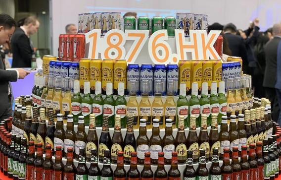 百威亚太成功IPO：市值超3600亿港元 募集50亿美元偿还百威英博债务