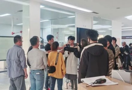 隆力奇:现代化研发中心引电视剧《一生一世》来拍摄取景