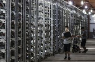 比特币矿业：5nm芯片战打响第一枪，进军家庭推